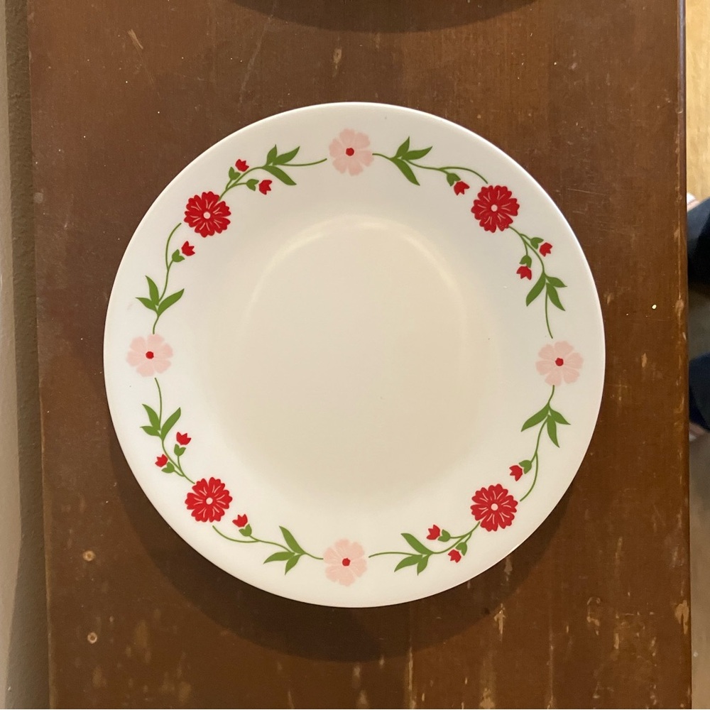 Corelle Spring Pink dessert/bread butter plate